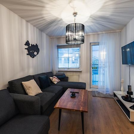 Hafnarstraeti 100, Downtown Apartment Akureyri Ngoại thất bức ảnh